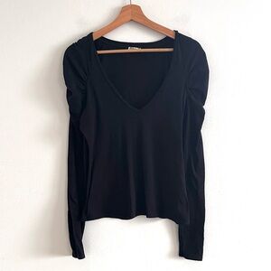 Intimately Free People black V-neck riches puff long sleeve lightweight t-shirt